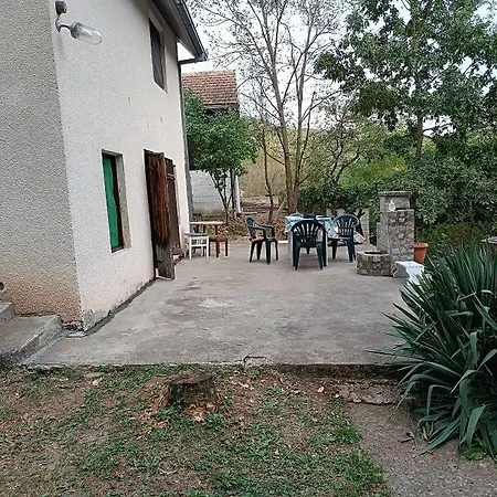 Vikendica Ovcar Banja Villa Cacak Exterior photo